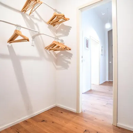 Urban Oasis - Premium - 2 Terrassen - Zentral - Charme - Großzügig Apartment Wiesbaden